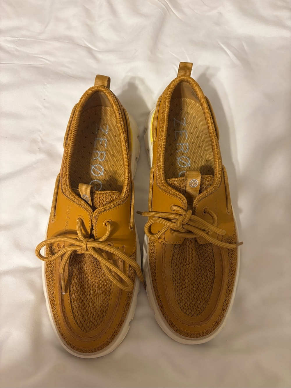 Cole Haan ZERΓGRAND 360 Womenβs 7.5B Brown Boat Shoes Sneakers